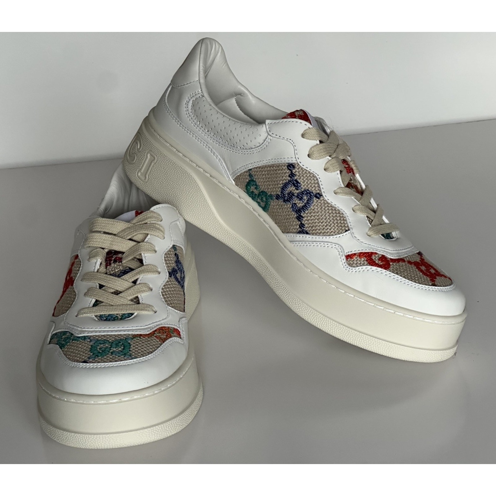 Gucci Women’s Gg Dali Soft Sneakers White/Multicolor 11 Us/41 Euro 670408 Nib